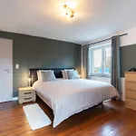 Semesterbostad Le Refuge - 10 People, Charming Renovated *