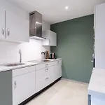 Le Refuge - 10 People, Charming Renovated Tatil Evi Manhay