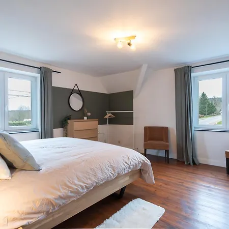 Le Refuge - 10 People, Charming Renovated Semesterbostad *