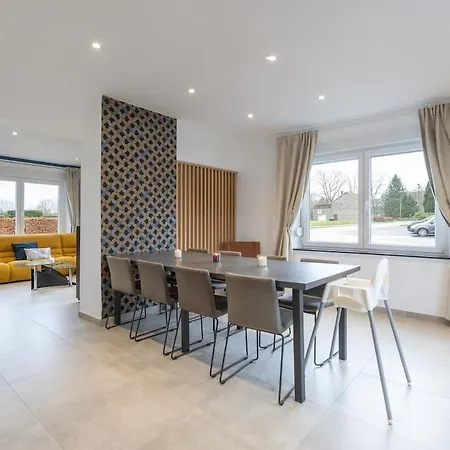 Vakantiehuis Le Refuge - 10 People, Charming Renovated *