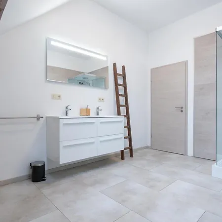 Semesterbostad Le Refuge - 10 People, Charming Renovated