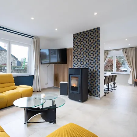 Le Refuge - 10 People, Charming Renovated Manhay