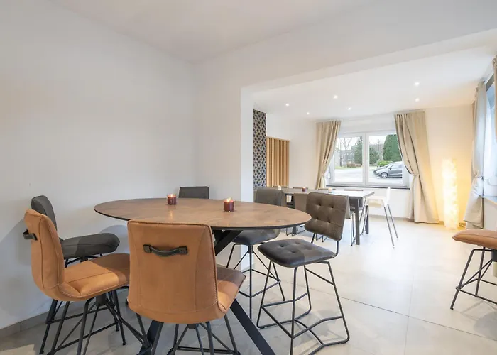 Hébergement de vacances Le Refuge - 10 People, Charming Renovated *