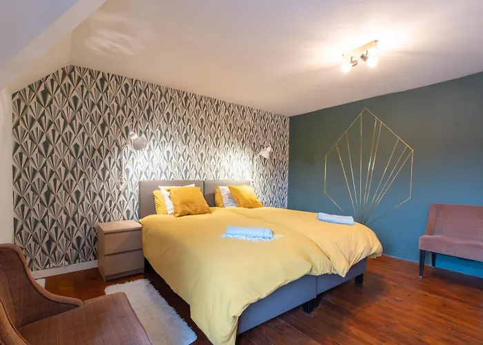 Le Refuge - 10 People, Charming Renovated Hébergement de vacances