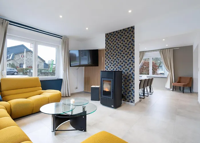 Le Refuge - 10 People, Charming Renovated Manhay